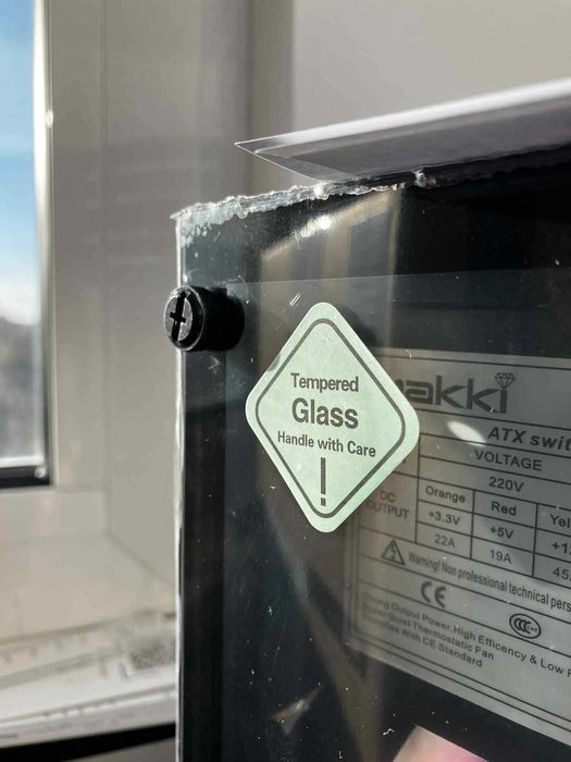 Компютър за Игри i5 8400 GTX 1060/RX 9060 XT 32GB RAM 512 SSD Гаранция