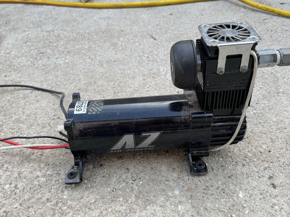 Compresor auto 12vollti