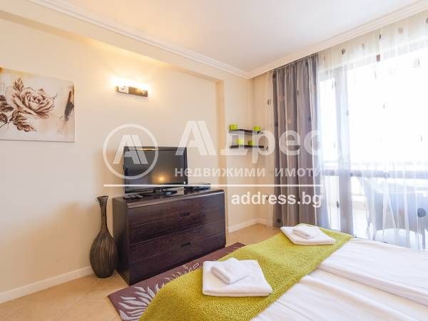 Продава се Тристаен апартамент в с. Лозенец, Област Бургас - 141 кв.м за 2445 €/кв.м - Снимка #8