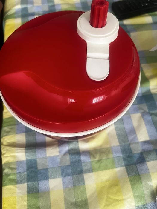 Продам овощерезку новую