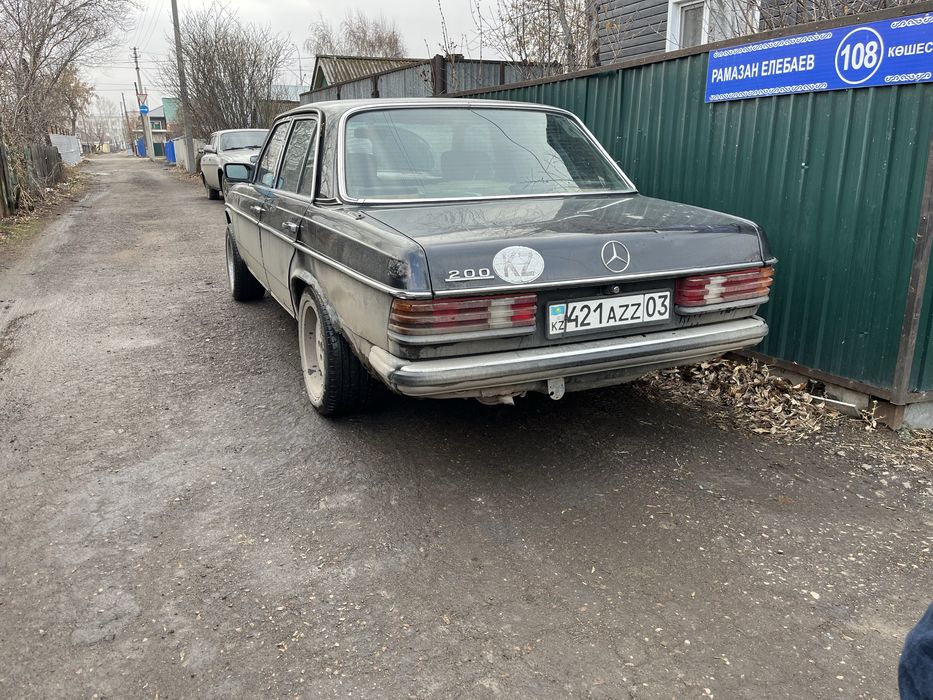 Продам Mersedes w123 e200