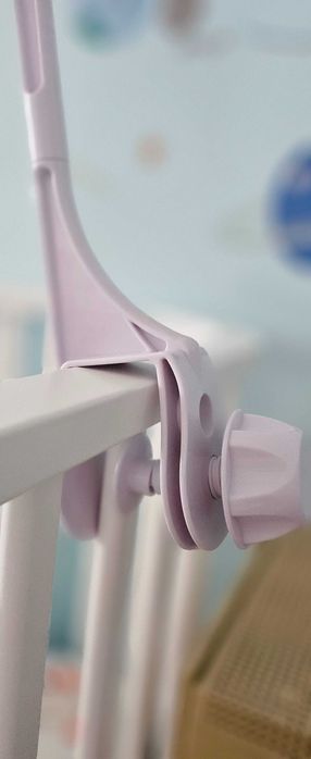 Музикална въртележка за легло и кошара Babyono