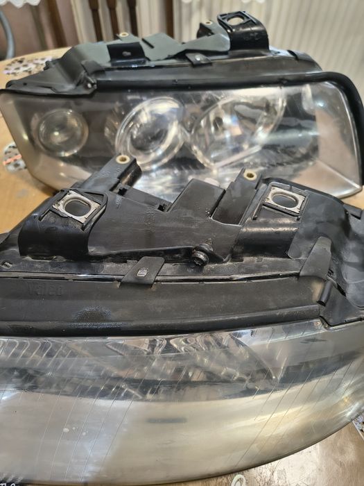 Оригинални фарове Ауди а4 б6