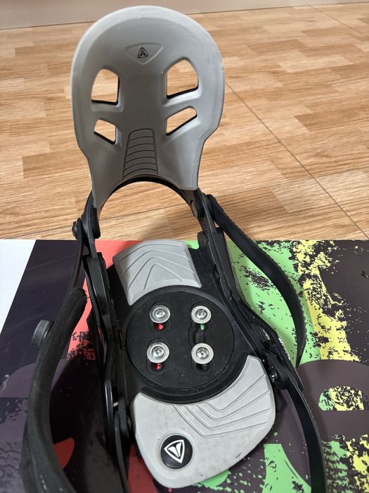 Snowboard Firefly Rampage 158 cm + legaturi + boots