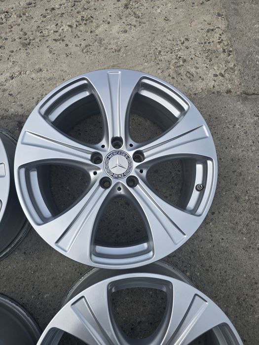 Jante aliaj originale r18 pt Mercedes C si E