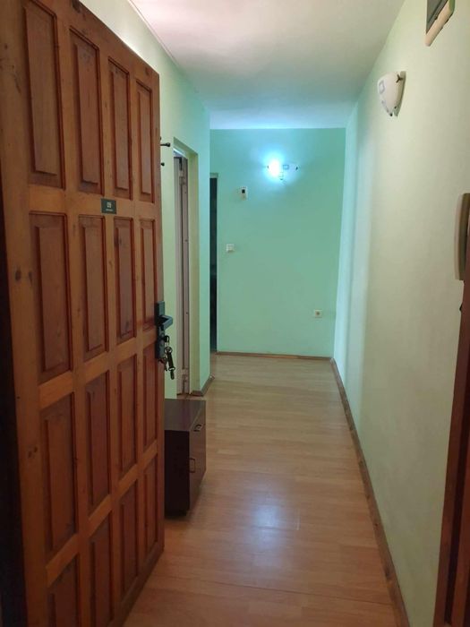 Дава се под наем Тристаен апартамент в Варна, Колхозен пазар - 75 кв.м за 423.3 € - Снимка #8