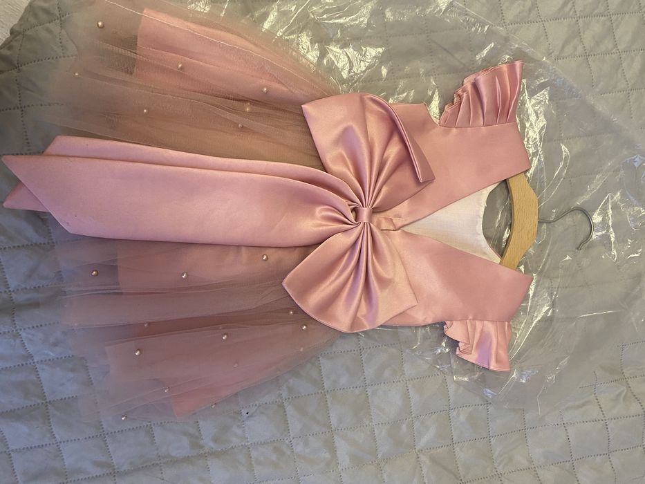 Платье на тусау кесер