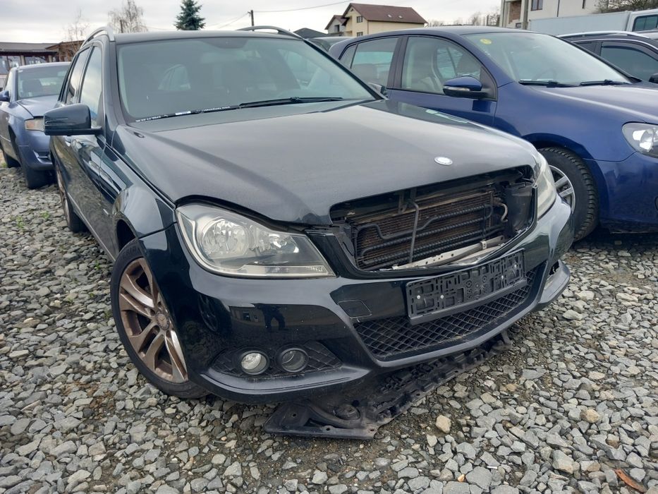 Piese Mercedes C class w204