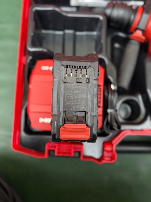 Hilti TE 30-22 ATC Nuron SDS Plus + 2x 8.0Ah батерии КАТО НОВ