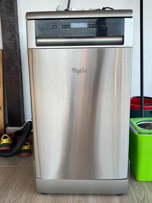 Masina de spalat vase whirpool perfect functionala