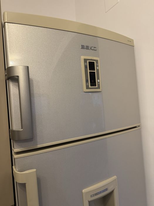 Frigider beko no frost