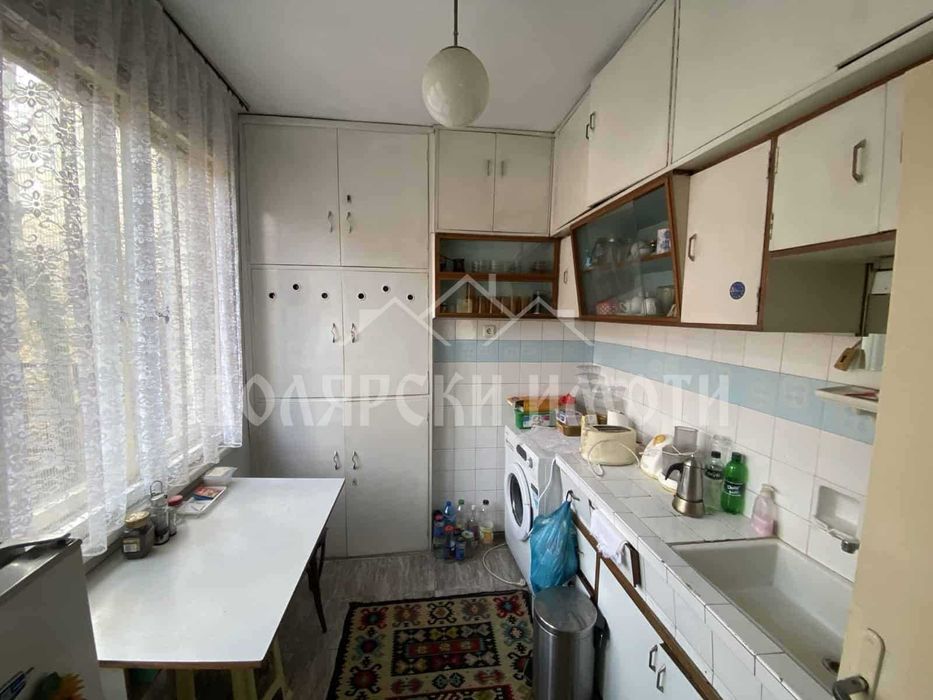 Продава се Тристаен апартамент в Велико Търново, Център - 115 кв.м за 1174 €/кв.м - Снимка #6