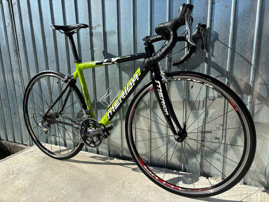Bicicleta Cursiera Merida FLX 906