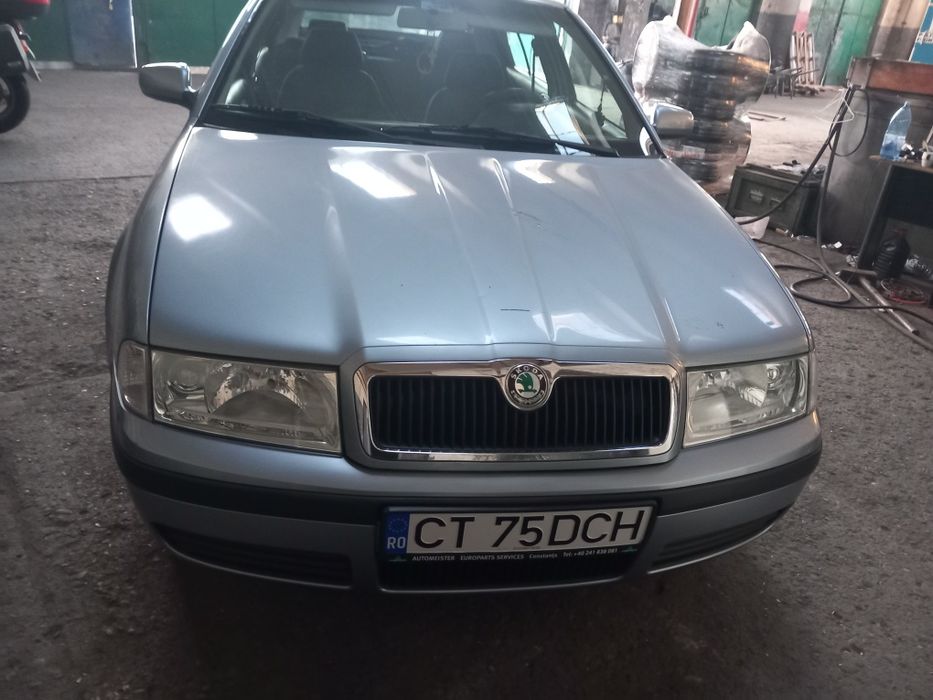 Skoda octavia 1.6 benzina
