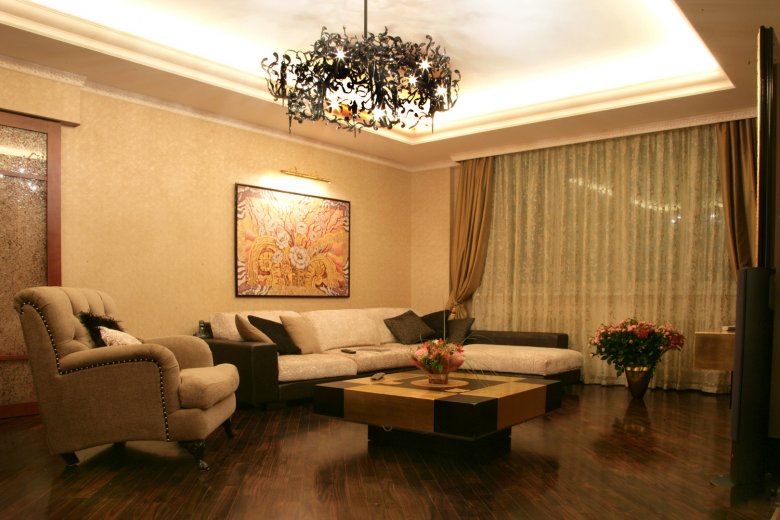 Продаю свою 3 ком квартиру подвал под бизнес 60квт чиланзар 1 квартал