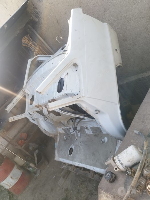 nexia 2 orqa kuzibi