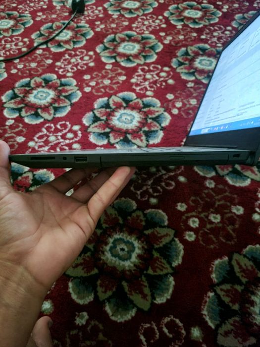 LENOVO noutbookimiz arzon narx va qulaylikni beruvchi holatda