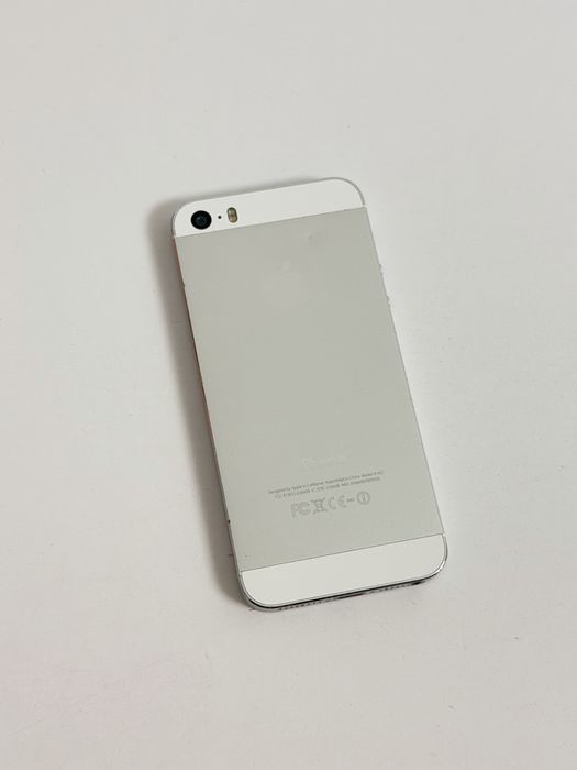 Iphone 5s  в оригинале продам
