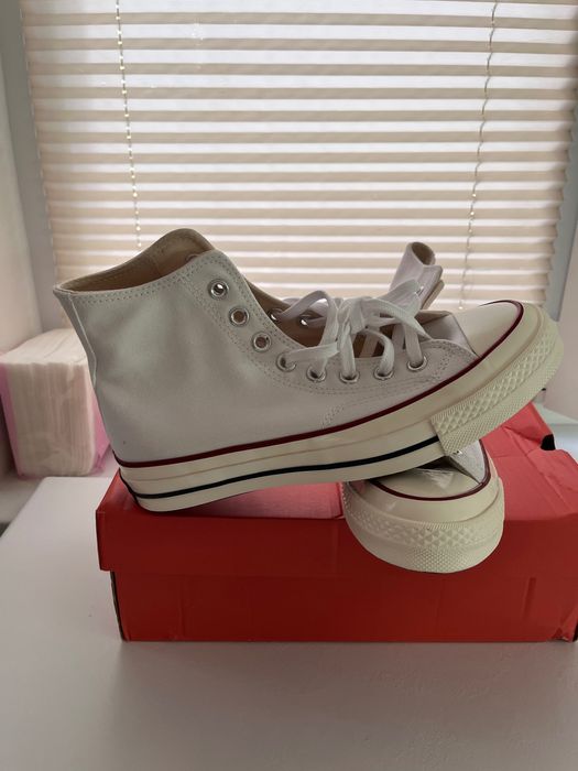 Продаются кеды converse