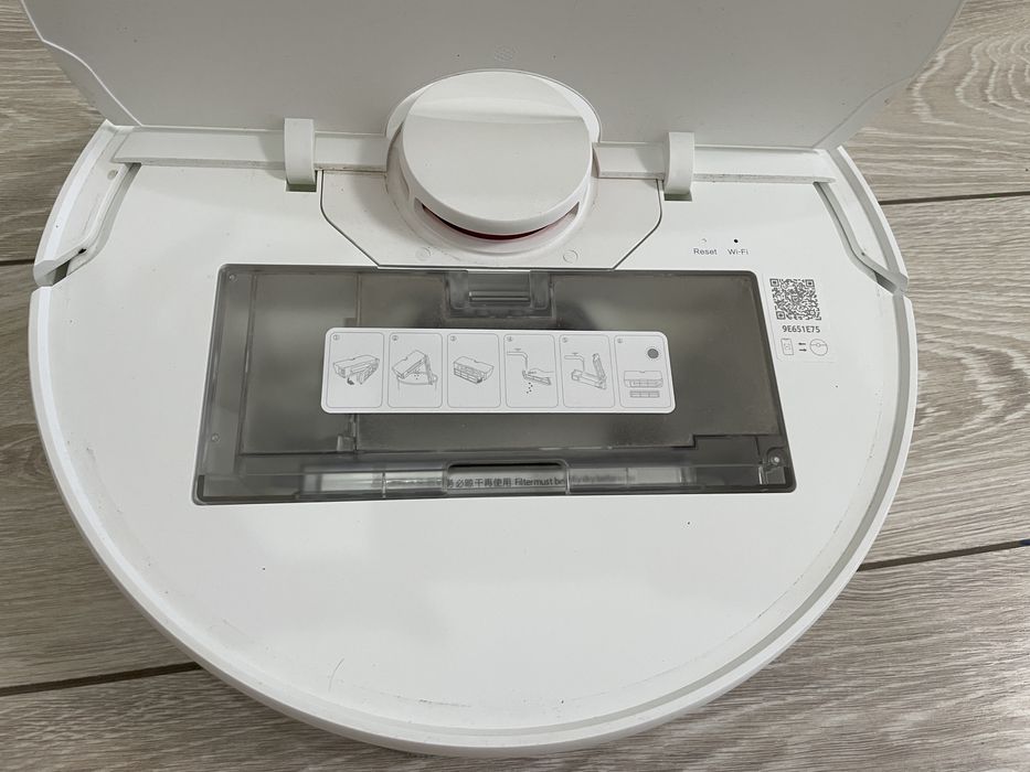 Продам пылесос Xiaomi Robot Vacuum X10