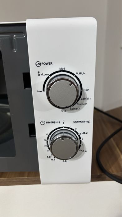 Cuptor cu microunde Myria