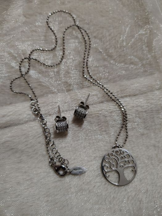 Сребърни обеци с камъни и сребърна верижка Дървото на живота