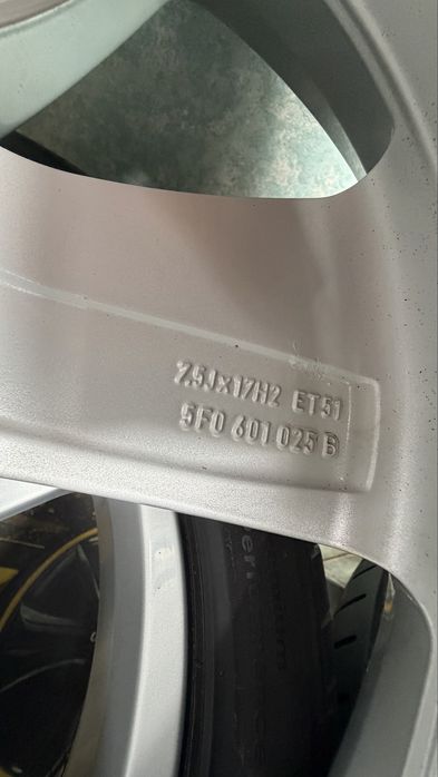 Roti Jante SEAT Leon SKODA Octavia R17 225/45/17