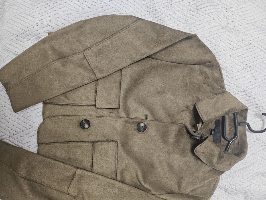 Велурено яке Zara