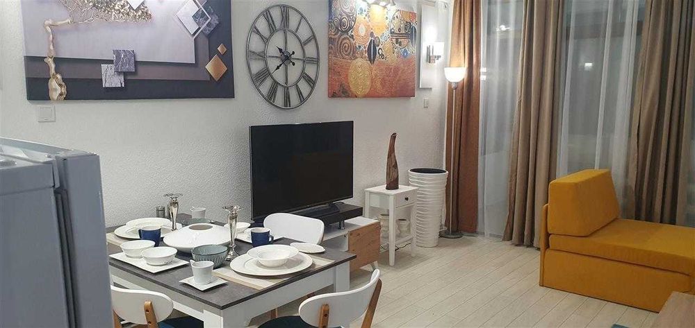 Дава се под наем Двустаен апартамент в София, Банишора - 54 кв.м за 433.5 € - Снимка #2