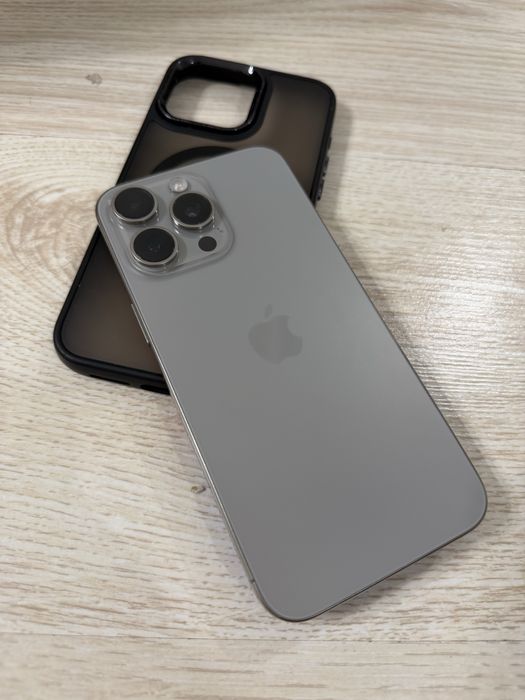 Продам айфон 15 про Макс оригинал