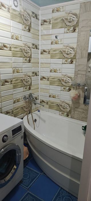 Сдам 2-х ком.кв 120000+свет