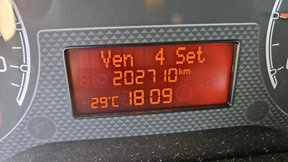 Vanzare autoutilitate