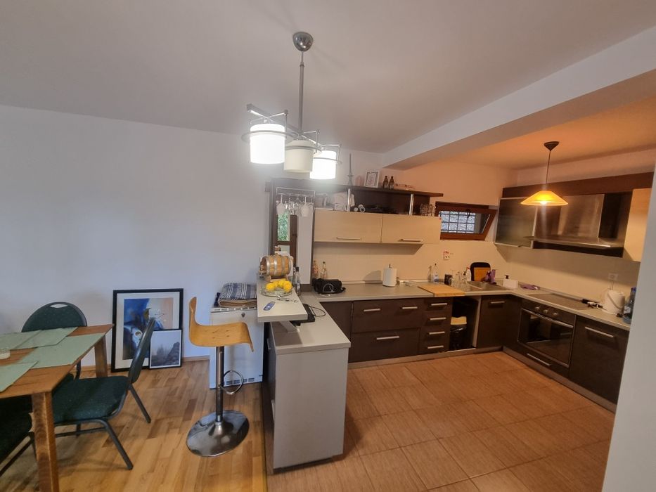 Cabana  cu ciubar de închiriat . Indisponibila de revelion