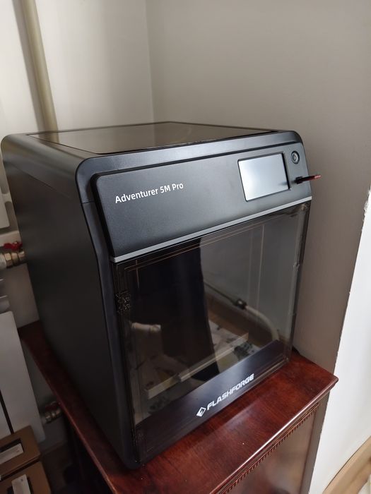 3D Принтер Flashforge Adventurer 5M Pro, идеален для новичка