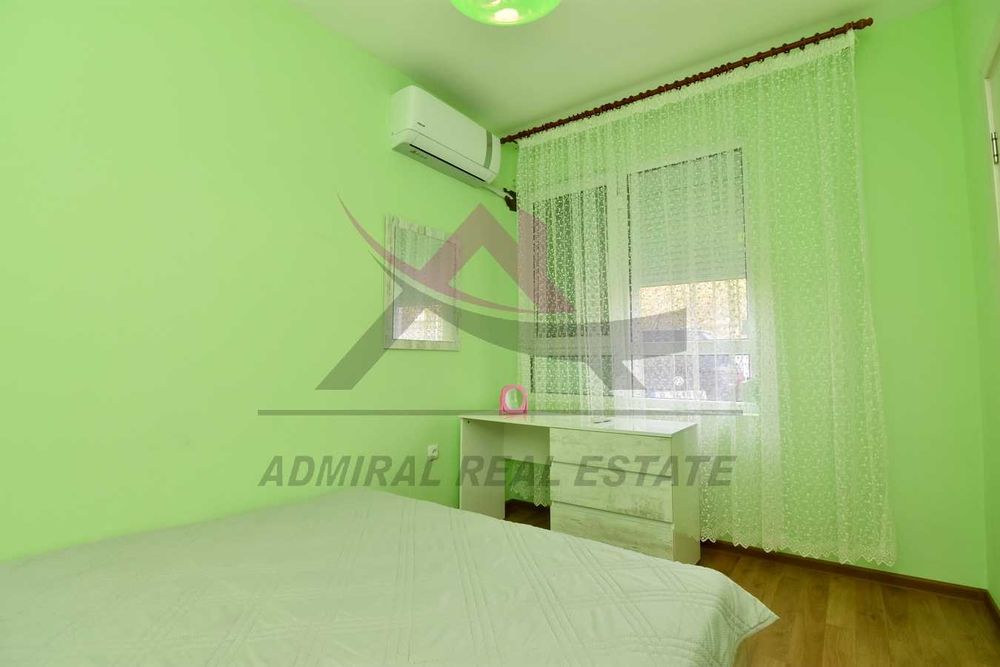 Дава се под наем Двустаен апартамент в Варна, м-т Акчелар - 42 кв.м за 371 € - Снимка #2