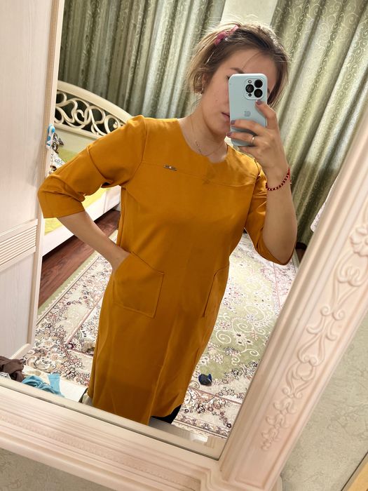 Продам платья по 3000