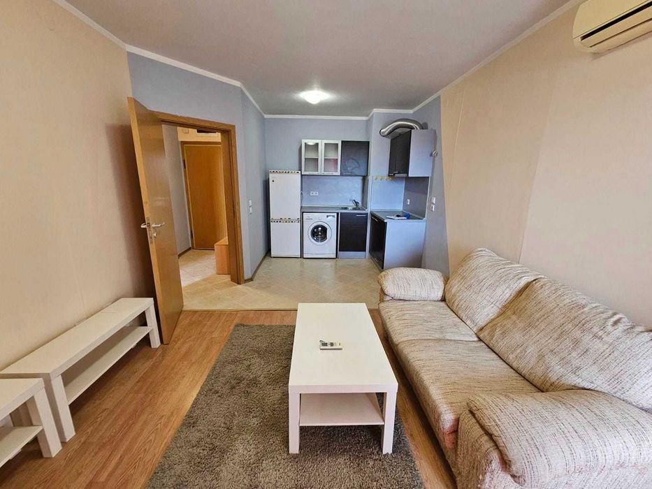 Дава се под наем Двустаен апартамент в София, Студентски град - 65 кв.м за 425 € - Снимка #3