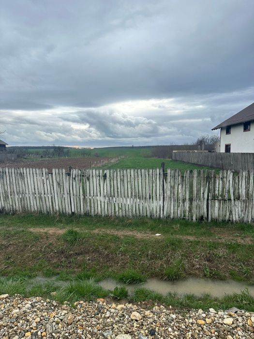 Vand teren intravilan