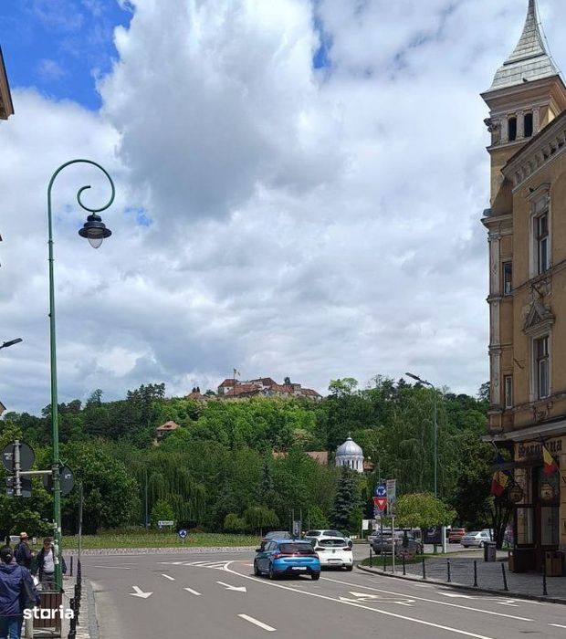 Apartament cu pod mansardabil in casa ingrijita - Piata Sfatului , Rep — fotografia 3