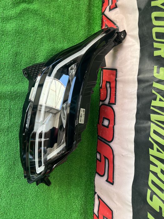 Range Rover Velar L560 Far Dreapta Full Led Complet Mid