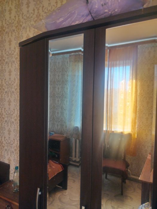 Продам шкаф для одежды