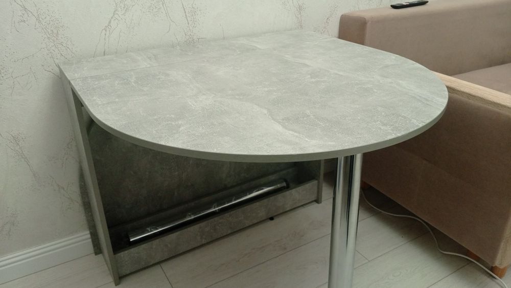 Обеденный стол раскладно