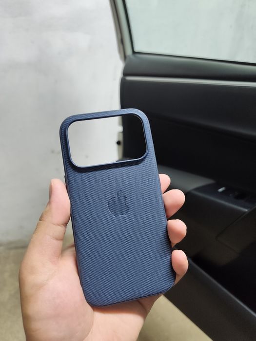 Оригинальный Apple TechWoven Case для iPhone 17 Pro