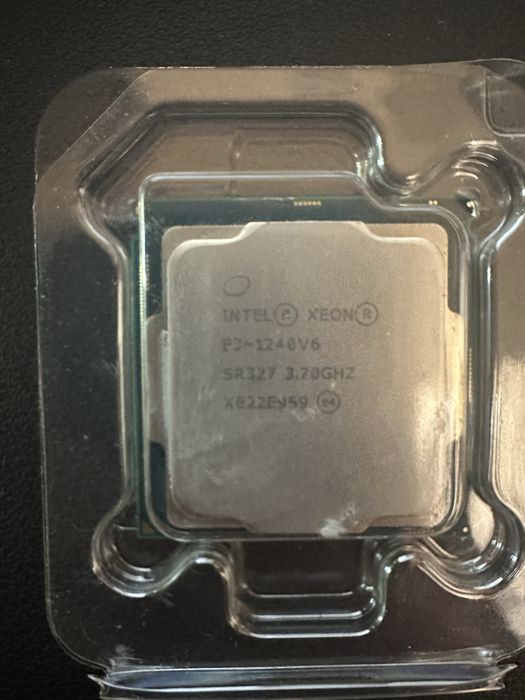 Процесор intel xeon e3 1240 v6 за продаване