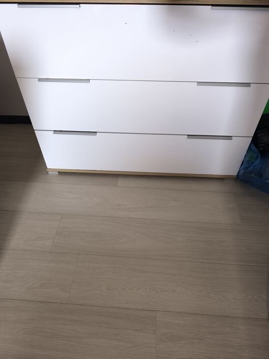 Продам спальный гарнитур