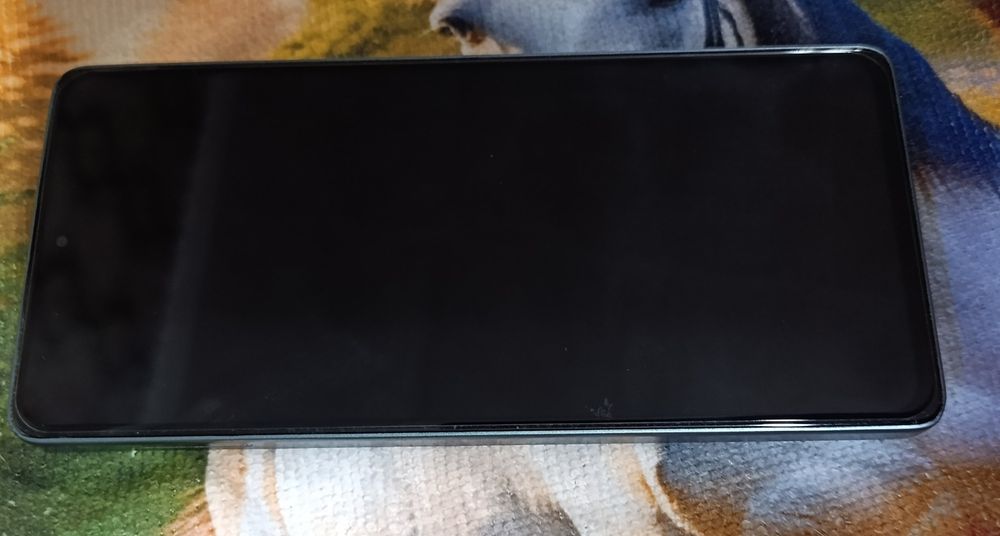 Продам телефон Redmi note 13 pro 4G