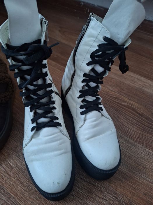 Зимние сапоги 2 пары