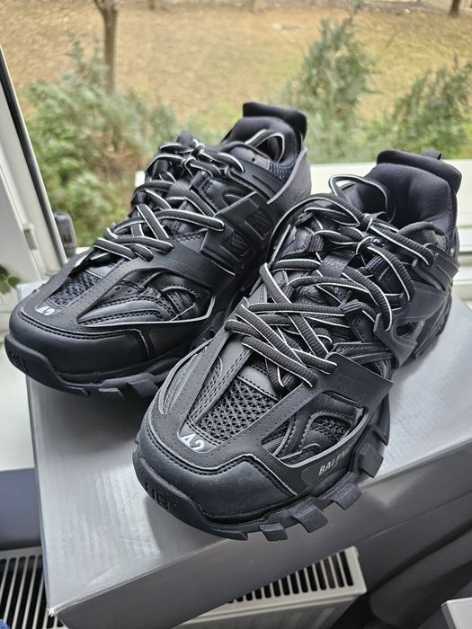 Balenciaga Track Black NOI full box 42