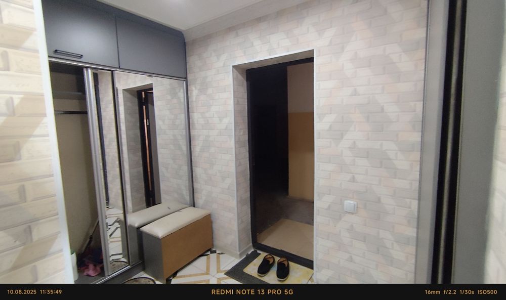 Срочный сдаётся квартира алгоритм 31 кивартил 3 хоналий 500$ оканчател