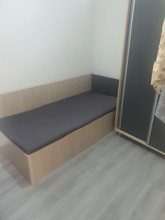 Chirie cameră  cu intrare separată .baie şi bucătărie comună